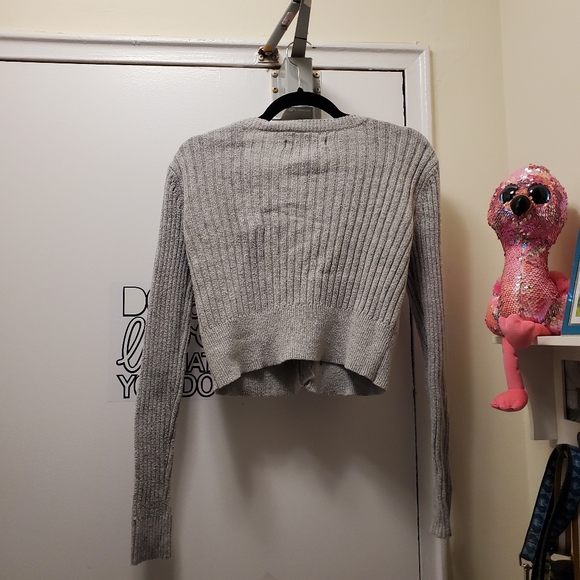 Sweater - Picture 2 of 2